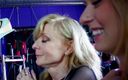 Lesbian Stories: Tetona milf satisface oralmente a dos chicas sexys