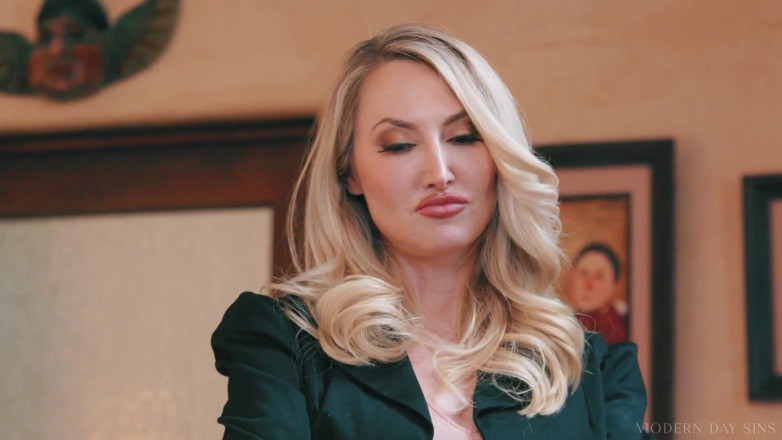Modern-Day Sins: Dagens synder - MILF Kendra James disciplinerar tonåring skurk Indica Monroe...