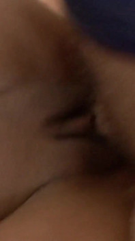 Sugar pop cums on whore's nice tits after drilling her in his room