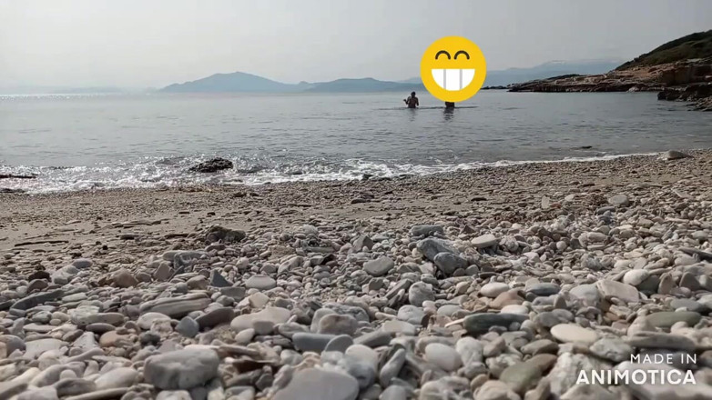 SexJustice: Plajda açık havada çiş seksi