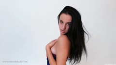 Denudeart: Představujeme sexy brunetku Franzisca