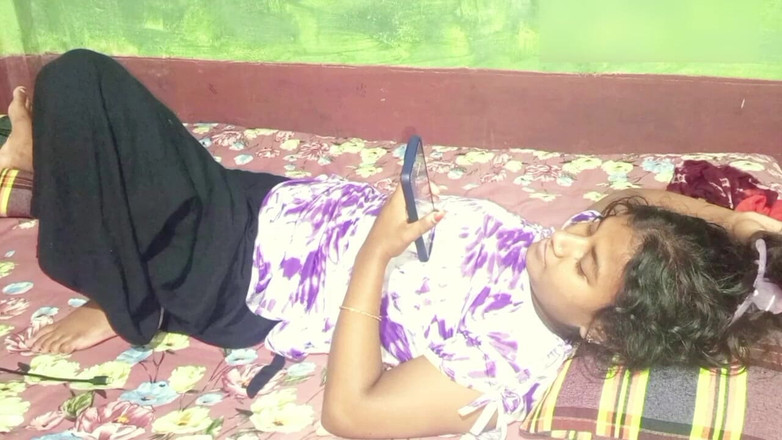 Mimakter: Non c'è nessuno in casa, tutti sono usciti per fare...