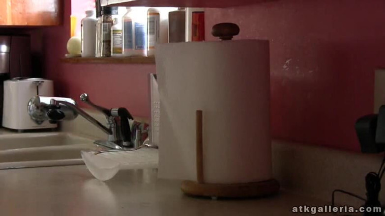ATKIngdom Fans: Limpando a cozinha com Cara