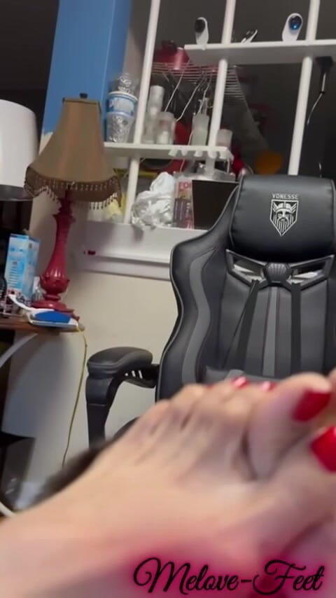 Naelor: Naelor Slurps on Melove Little Pussy Part Two