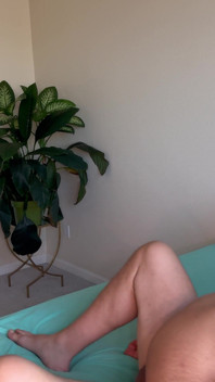 Petite Vixen Gets Fucked by Giant Cock in First Sextape