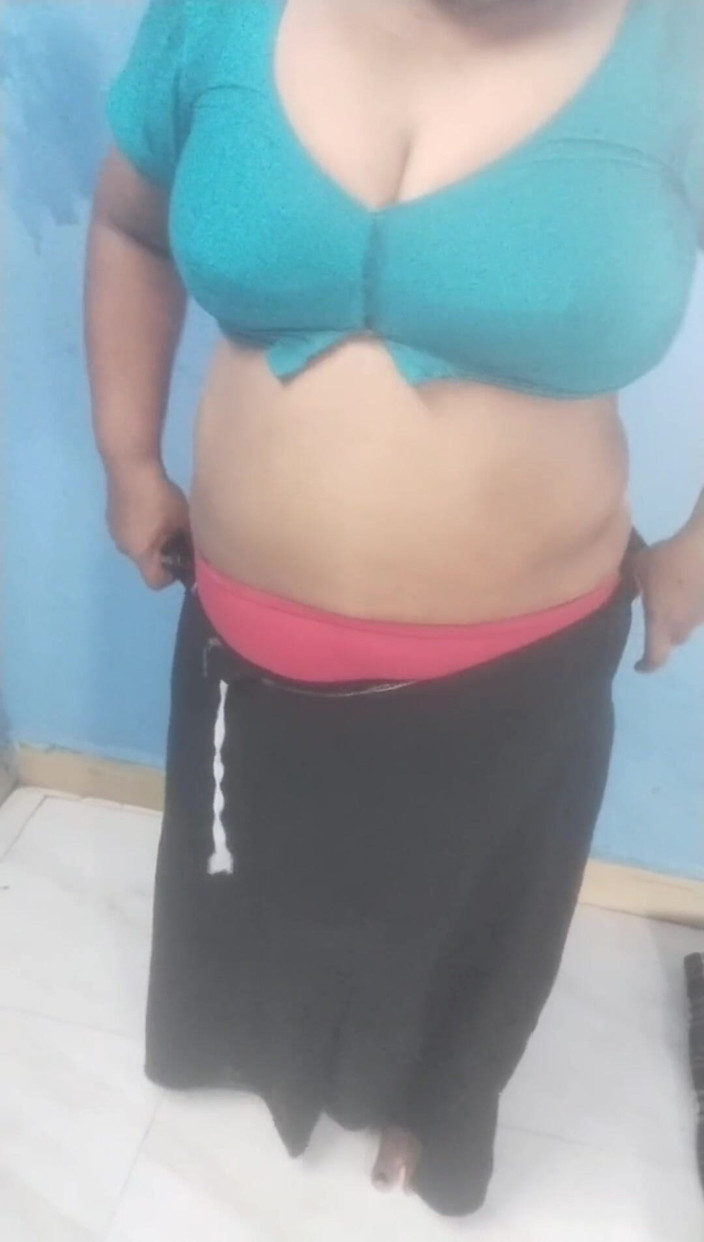 Tamil lesbian: Anni और मैं हॉट बात कर रहे हैं सेक्स