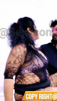 Profesoară de yoga care face sex cu Sonia cea sexy