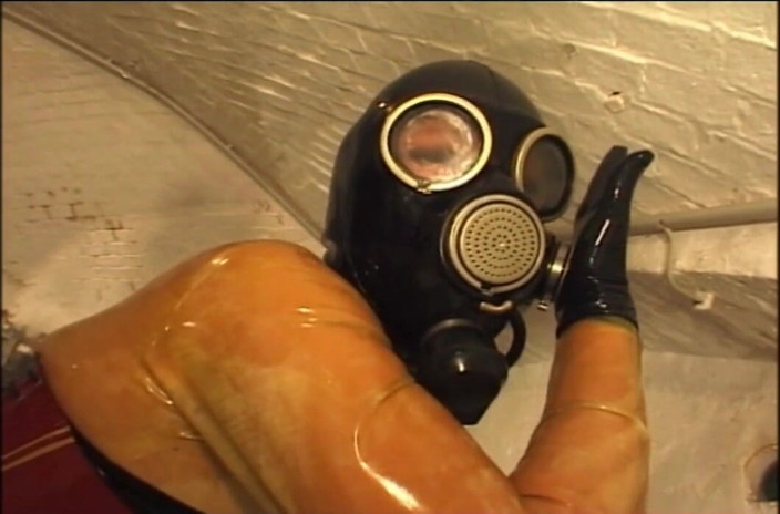 Absolute BDSM films - The original: Enmascarada y dominada parte 2