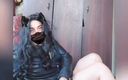 Ladyboy Kitty: Garçon seins naturels, tapette travestie, dame, peau blanche, gros cul,...