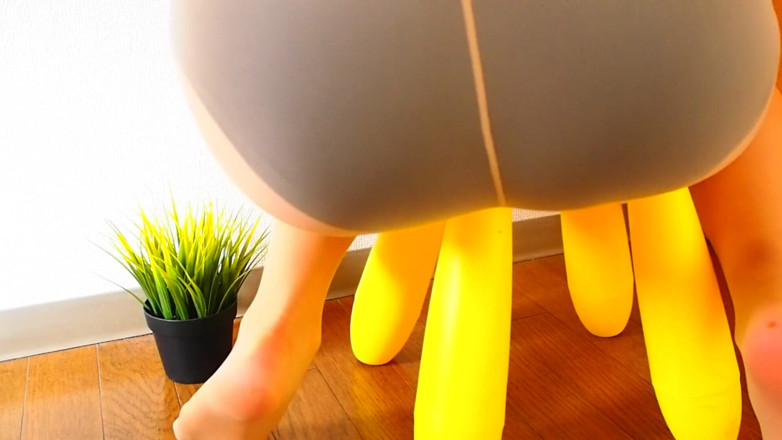 Mayumi Kanzaki: Do You Like Giant Step-moms