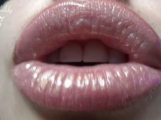 Goddess Misha Goldy: Lip gloss fetish &amp; worship