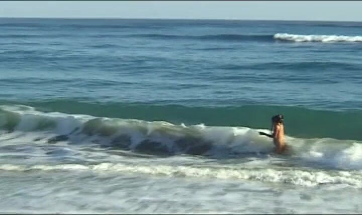 German Amateur Videos: Ebony kotě si užívá sání ptáka před šukáním na pláži