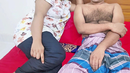 Banglavabi: Mon copain était contrarié, alors j’ai décidé de le baiser, partie 01