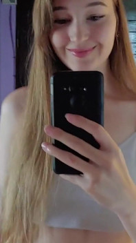 I want to share with you my favorite cat Felix, whom you often see in my photos)