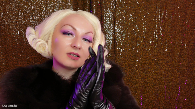 Arya Grander: Guanti di pelle e pelliccia fetish ASMR video di Arya...