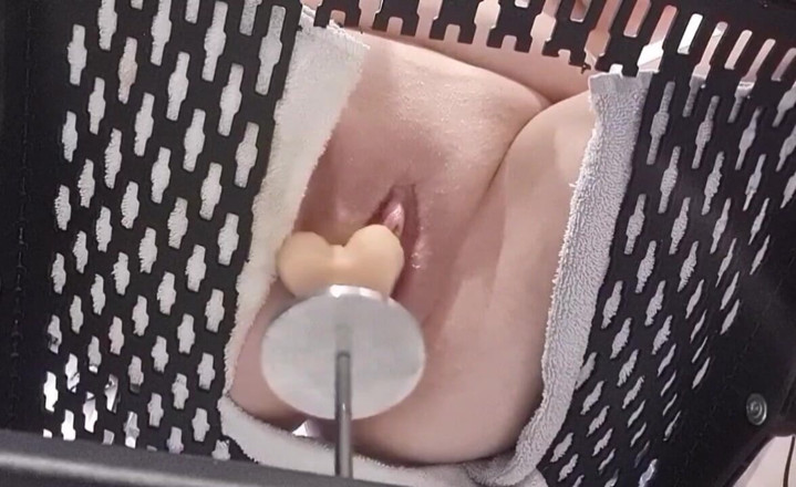 KittieNoOne: Close up of My Pussy Getting Stuffed and Fucked with...