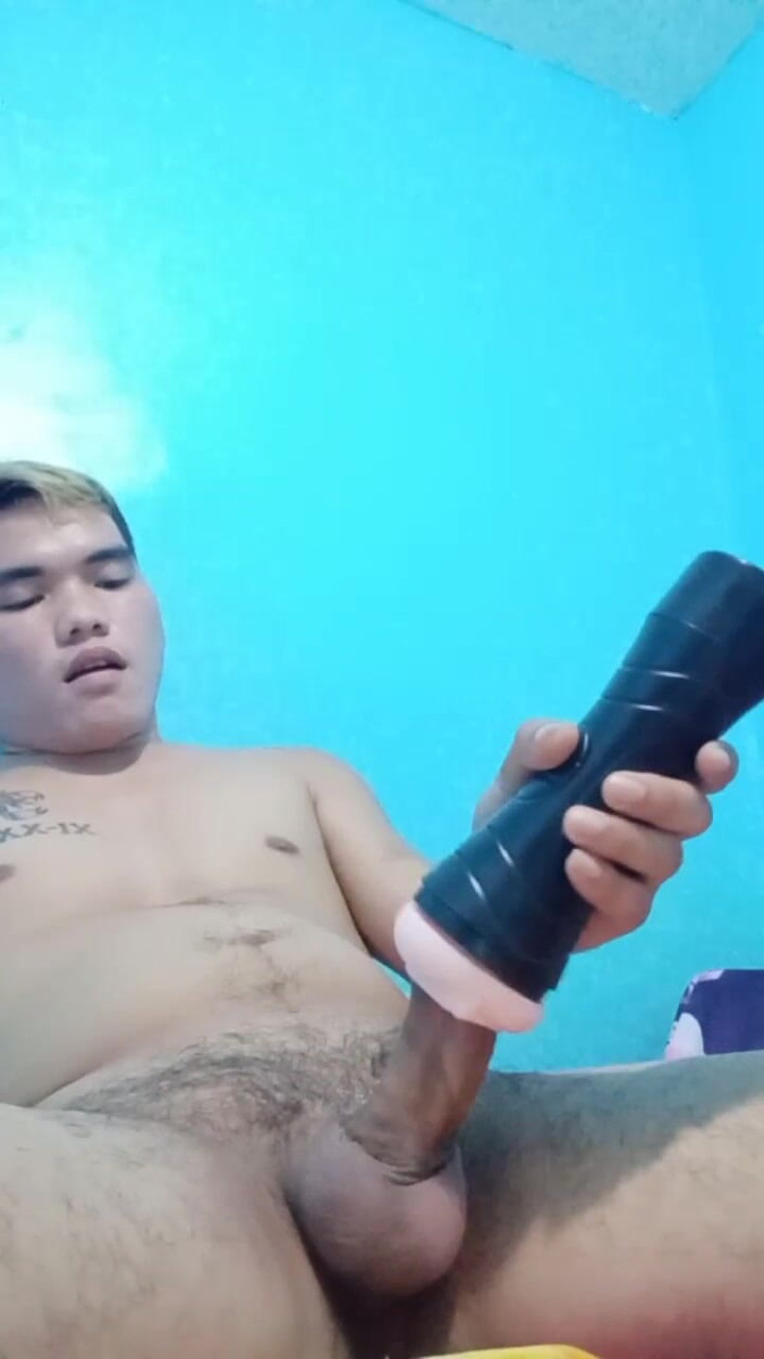 Bisucker: Když jsem sama, šílím v přemýšlení s někým, kdo se mnou...