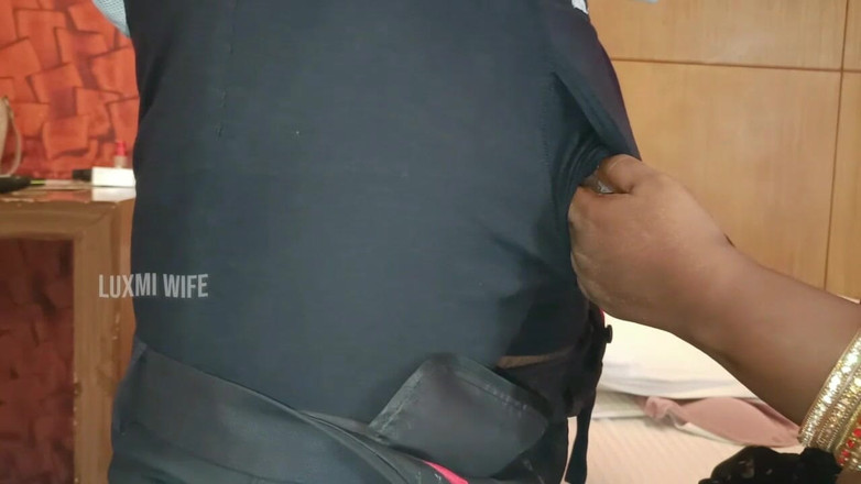 Luxmi Wife: Videoclip complet - soția s-a futut cu un prieten de la...