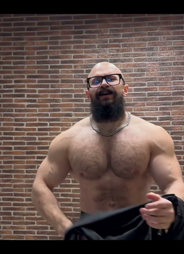 Mister Stone: Hard Veiny Muscle Flex by Pecs