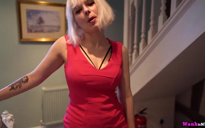 Wank it Now: Baby Dolliiy - Step Sister in Lace