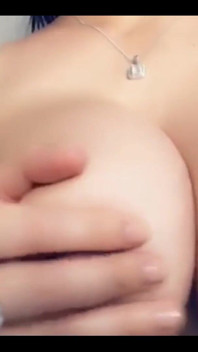 Tits Shaking