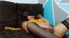 Katerine: Orgasme sampai banjir di webcam