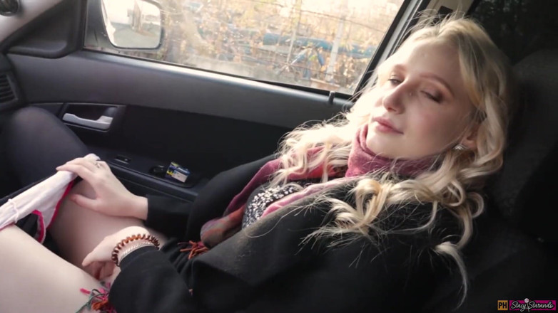 Stacy Starando: Horny Teen Girl Masturbates Pussy and Moans Loudly in Car