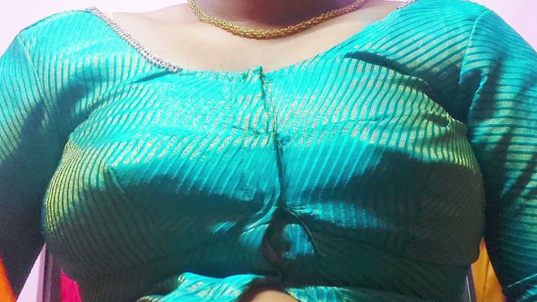 Desi Mohini: Desi เย็ดสุดฮอตกับน้องสาวไม่แท้ของเพื่อน Desi