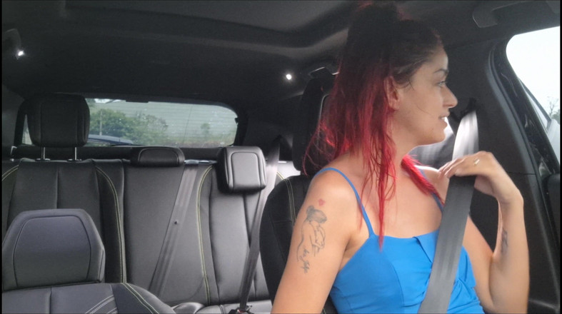 FannySquirting: 앱 드라이버가 모르는 승객과 섹스!