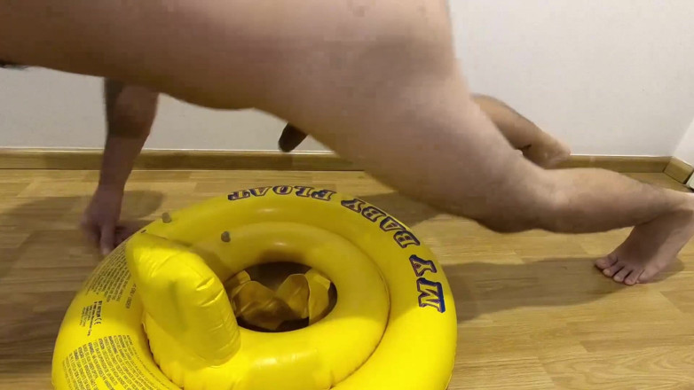 Inflatable Lovers: Hraní s plovákem 1