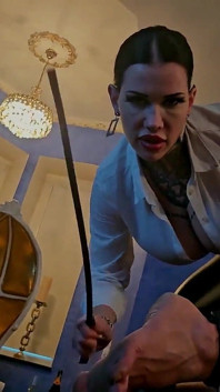 Miss alessa milano sexy sensuale severa parte 2