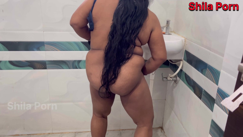 Shila Porn: Shila Bhabhi Ki Chut Chatkar Pani Nikal Diya