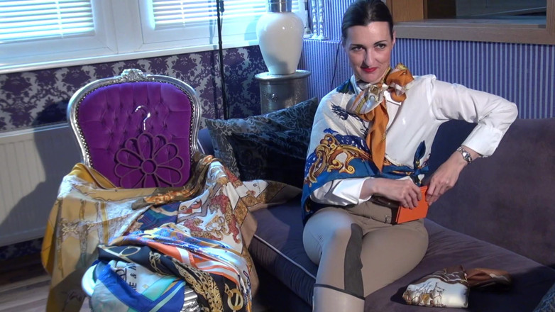 Lady Victoria Valente: Paradiso delle sciarpe di seta