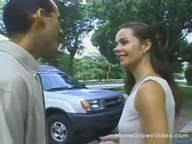 Homegrown Oral: Picking up a Deepthroater