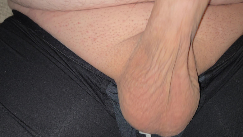 AssPlayLove: लंड को तैयार करना स्ट्रोक हो रहा है