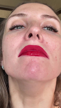 Uvula spuug close-up pov