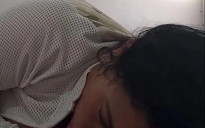 Valkyrieandluigy: Delicious Midafternoon Blowjob