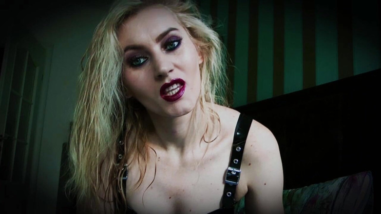 Goddess Celine: Latex Ass Worship