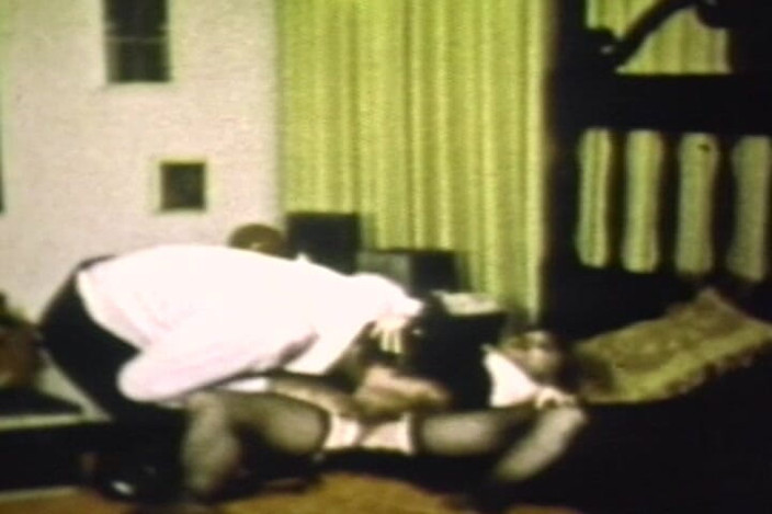 Lovers Of Vintage: Green-tinted Cum Guzzlers Drain Studs in Retro 9-minute Orgy
