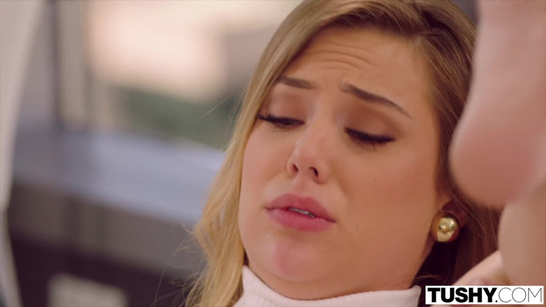 Tushy: Tushy เรียนมหาลัยมันดีกว่ามากถ้ามีเซ็กส์ตูด