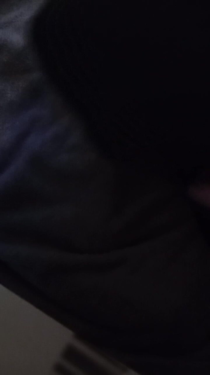 Cuminpanties22: Mani tebal ditembak di bra push up hitam teman-temanku