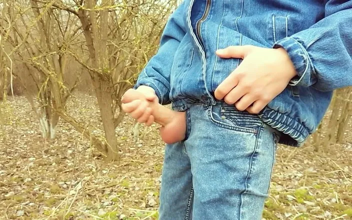 Idmir Sugary: Twink Wanks with Penis Plug Outdoor - Cum Leaking with Urethral...