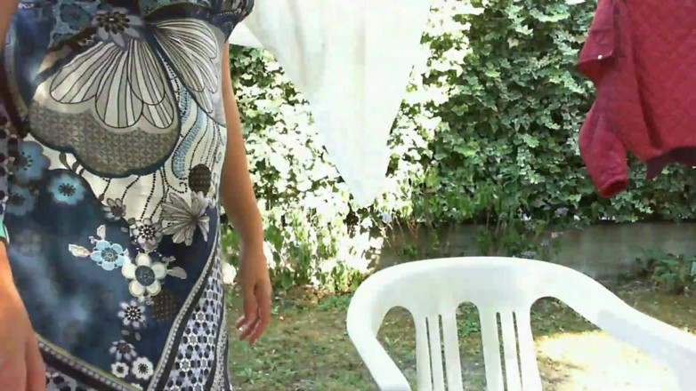 Nicoletta Embassi: Wet in a garden