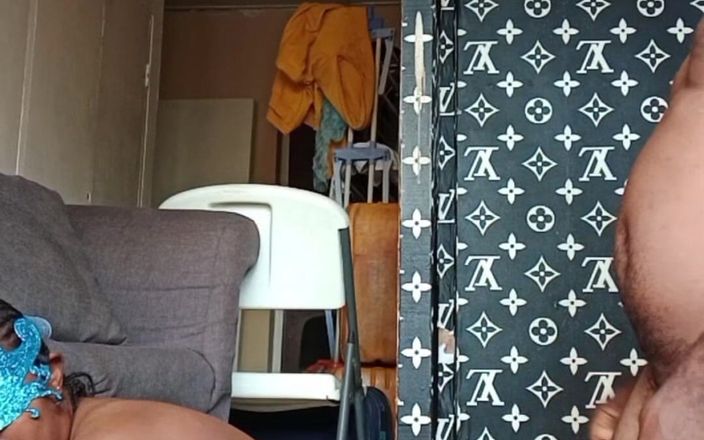 Pornbabe: Sevgilim oğlan beni daha sert sikiyor