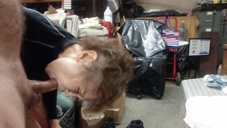 Cock Sucking Granny: Granny Loves Sucking Cock Everyday