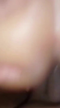 Gran culo morena madrastra follando antes de que su marido llegue a casa