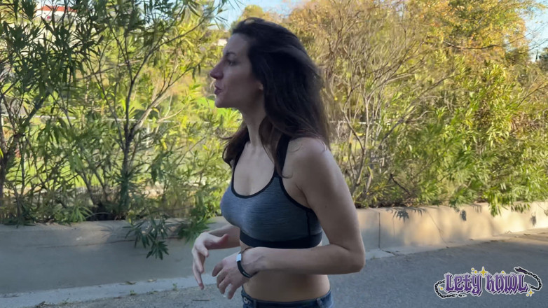 Lety Howl: Las aventuras de Lety Howl, Episodio 11: Xbiz Los Ángeles