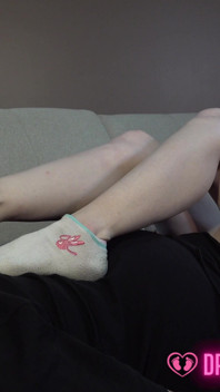 Cedrika's Sweaty Feet Session - Dreamgirls in Socks