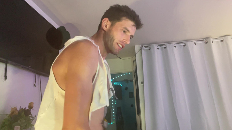 Savage confidence: Spieraanbidding video met Hulk-einde