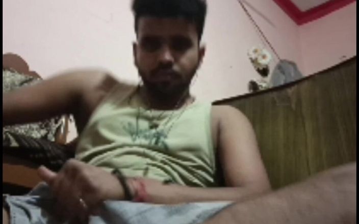 IsmaatDeva: 非常饥渴的白人美女和她的饥渴男孩和 ismaatdeva 尝试做同样的性爱